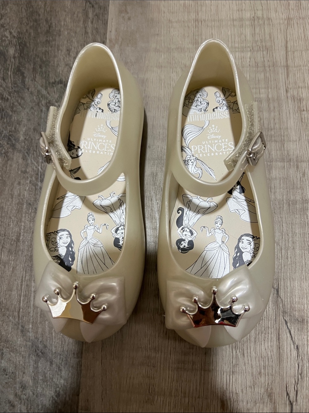 Mini Melissa Mini Dora + Disney Princess size 10 - Picture 2 of 10